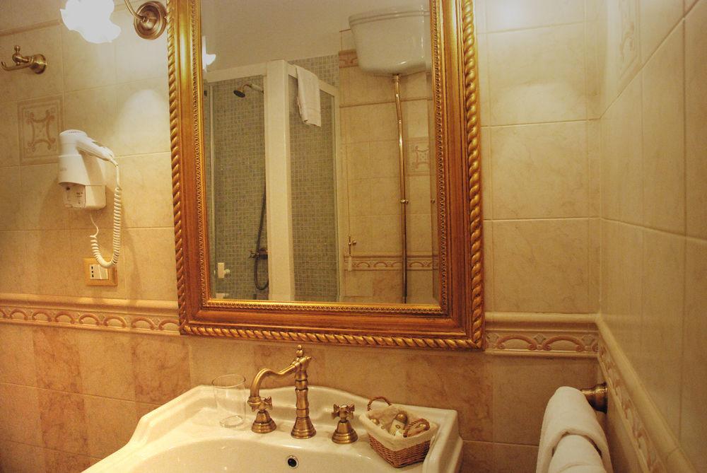 Barberini Suites Рим Екстериор снимка