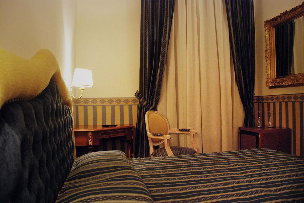 Barberini Suites Рим Екстериор снимка