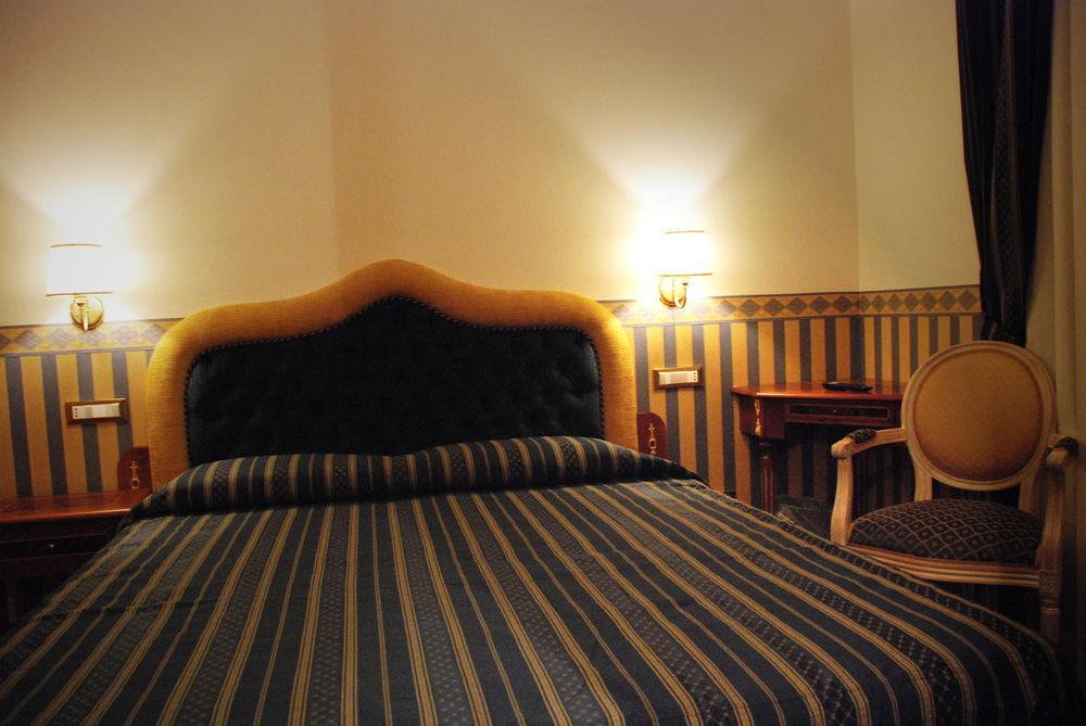 Barberini Suites Рим Екстериор снимка