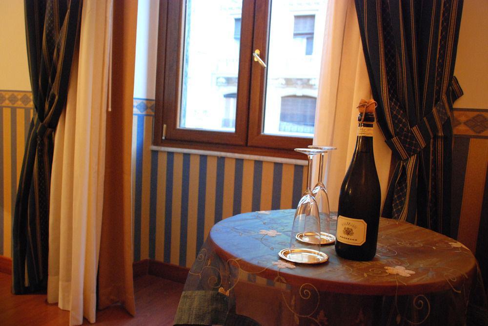 Barberini Suites Рим Екстериор снимка