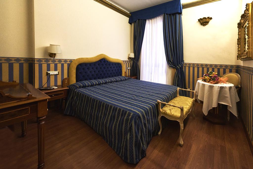 Barberini Suites Рим Екстериор снимка