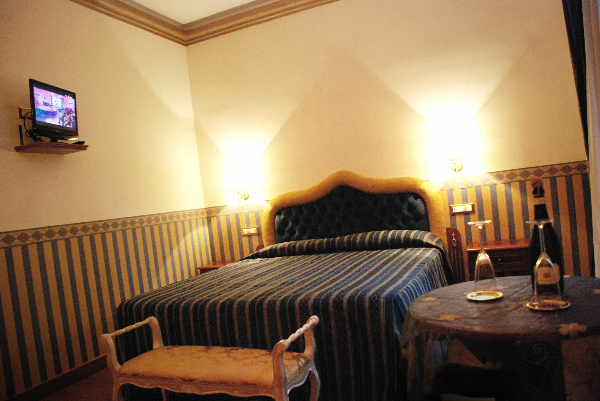Barberini Suites Рим Екстериор снимка
